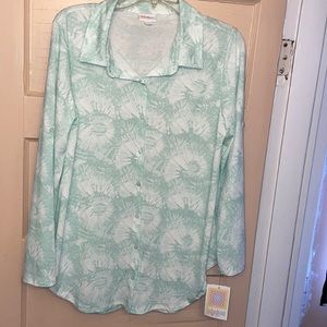 LuLaRoe Valentina Size Medium NWT